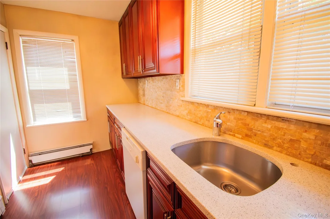 Photo of 828 Jefferson Street