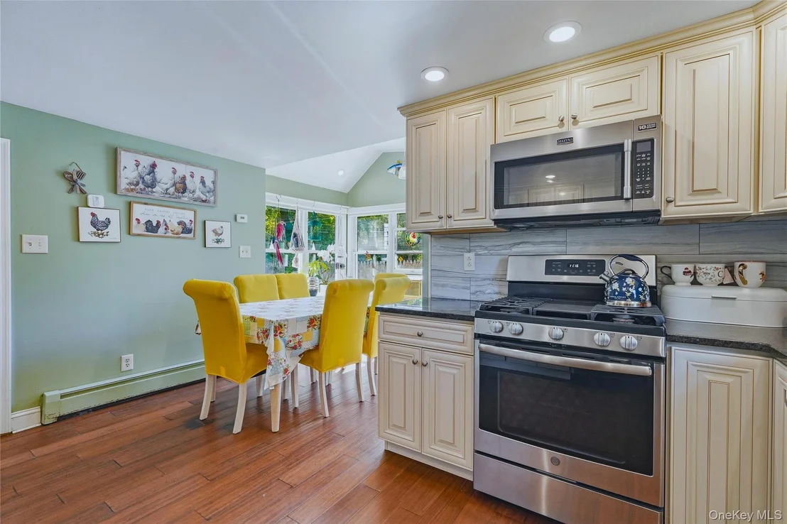 Photo of 280 Noxon Road