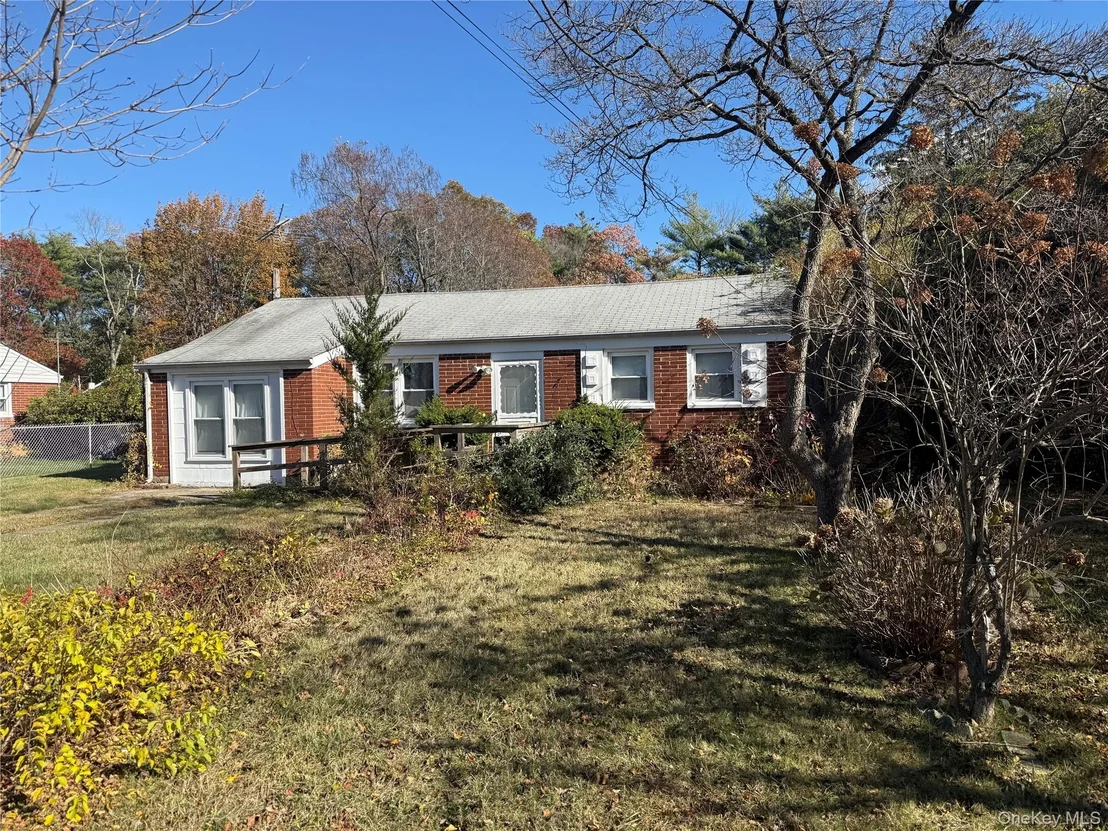 Photo of 1663 N Thompson Drive