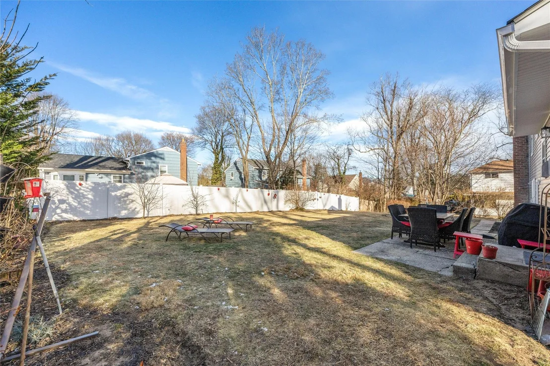Photo of 40 Barnwell Drive