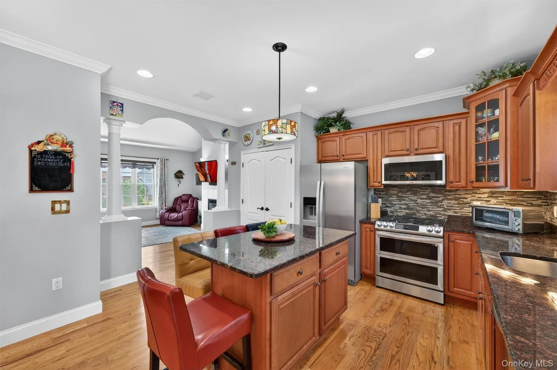 Photo of 7 Deangelis Drive