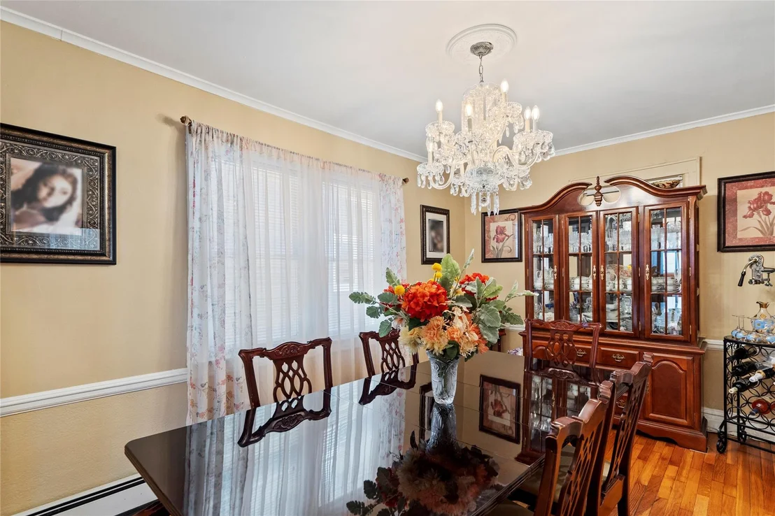 Photo of 665 Gabriel Avenue