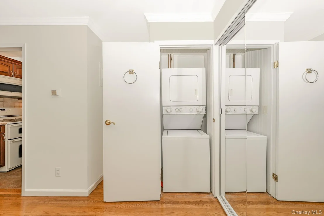Photo of Unit 1B at 20 Toehee Place