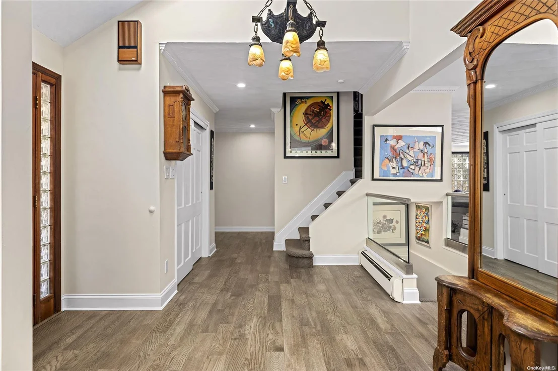Photo of 23 Buttonwood Drive