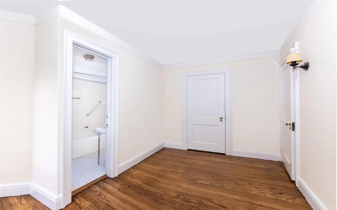 Photo of 44 Sherman Avenue
