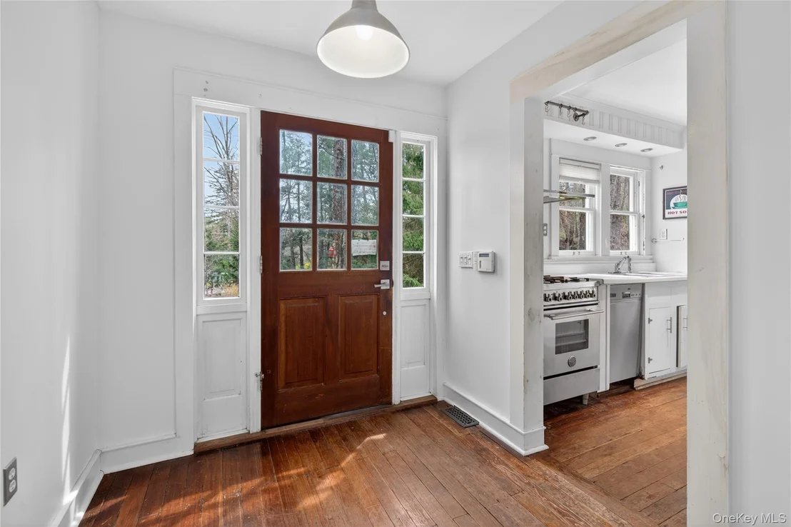 Photo of 1063 Sawkill Road