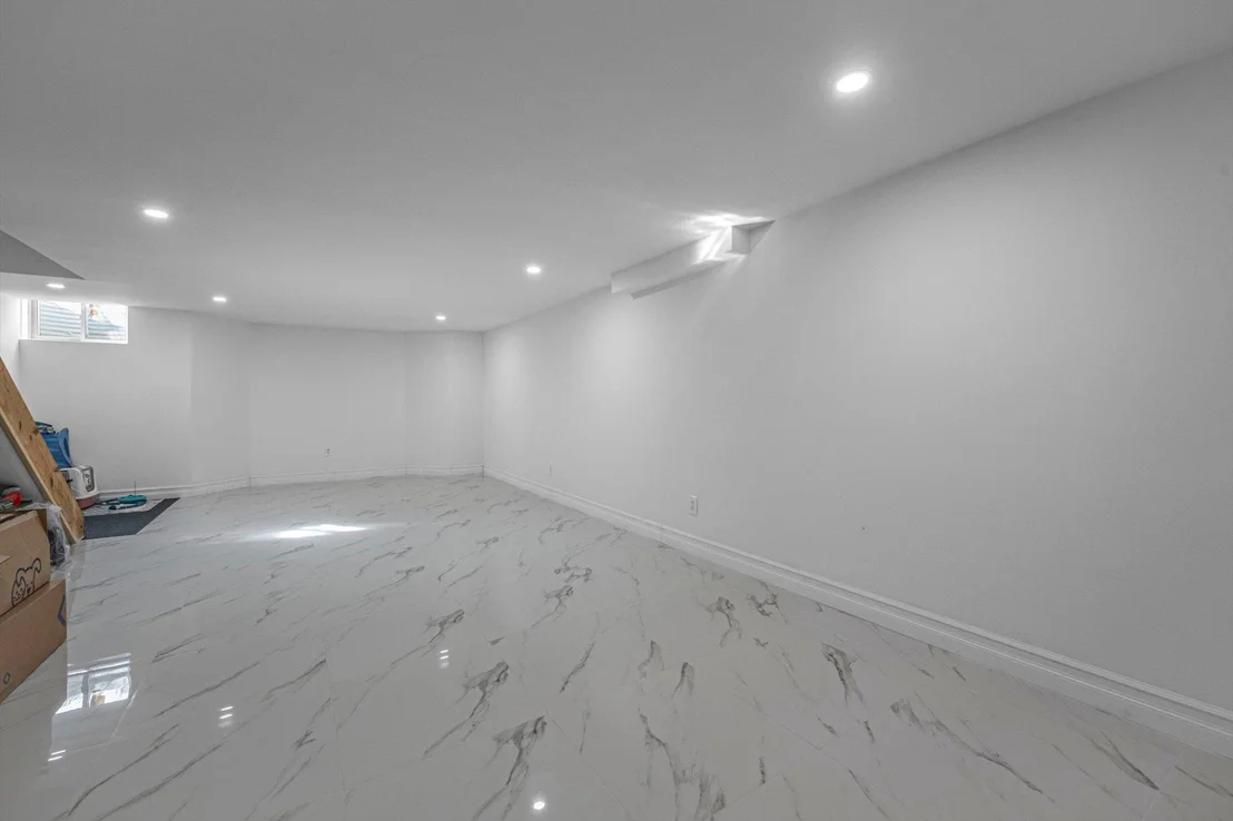 Photo of 5 Edgewood DR.