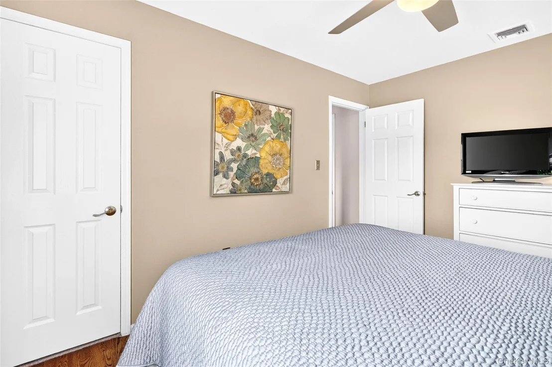 Photo of 59 Walter Drive