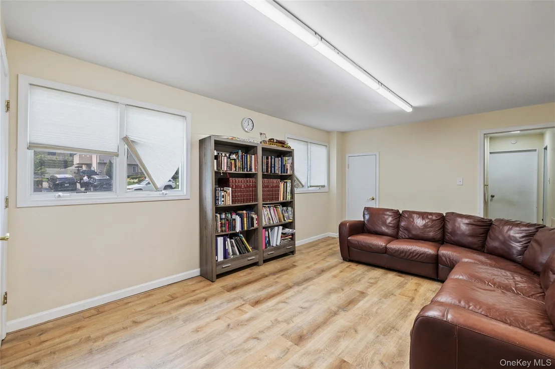 Photo of 40 Calvert Drive