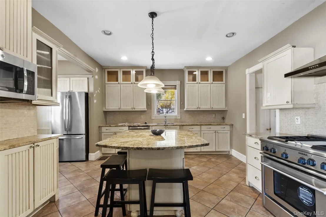 Photo of 13 Lenox Place