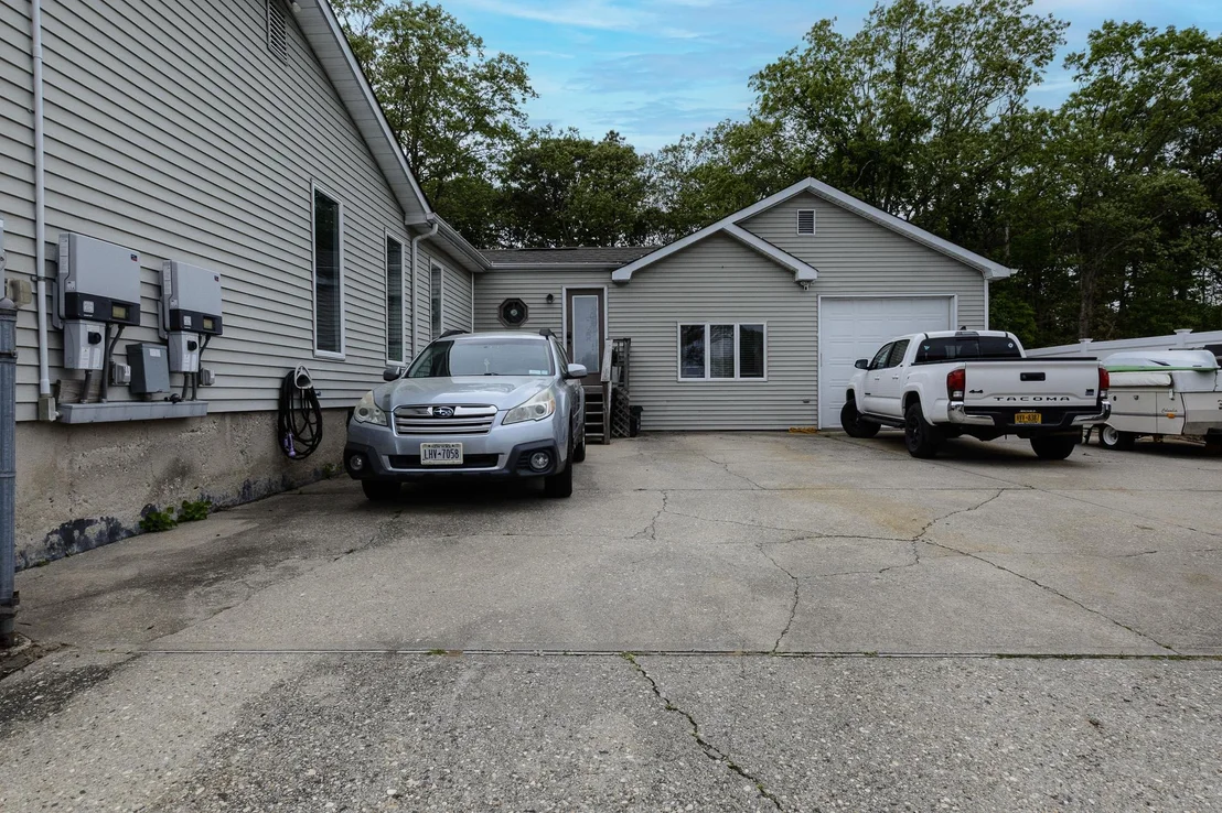 Photo of 11 Crescent Street