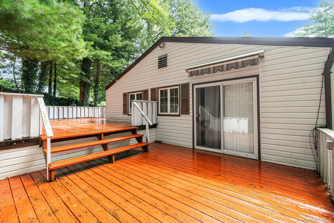 Photo of 23 Colonial Drive