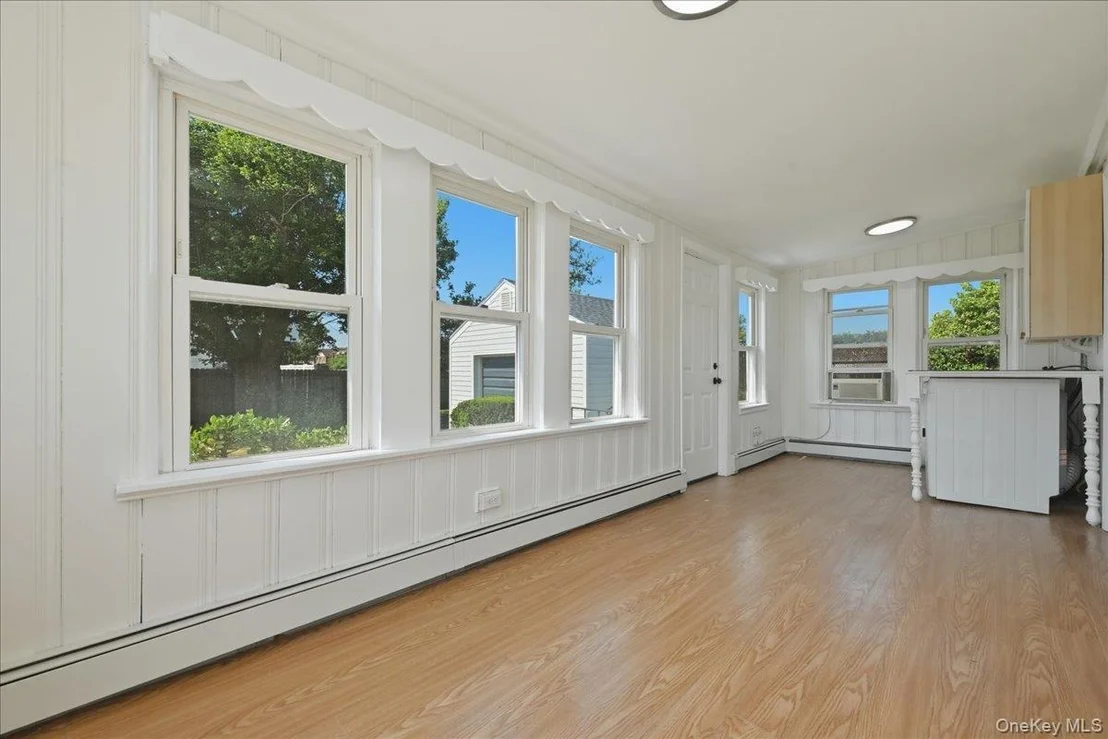 Photo of 310 West Drive