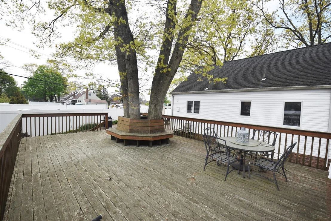 Photo of 175 27th Street