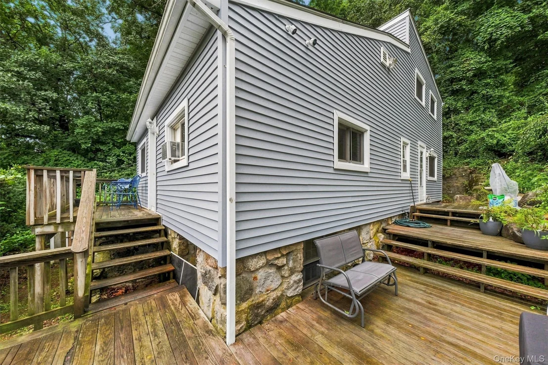 Photo of 256 Haviland Drive