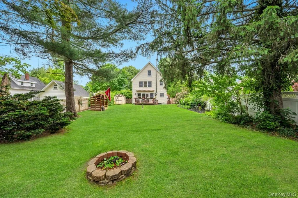 Photo of 75 Elm Avenue