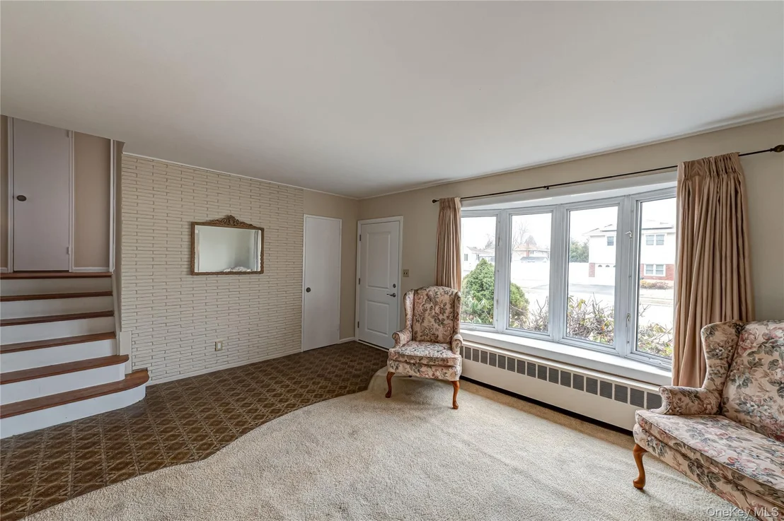 Photo of 855 Pease Lane