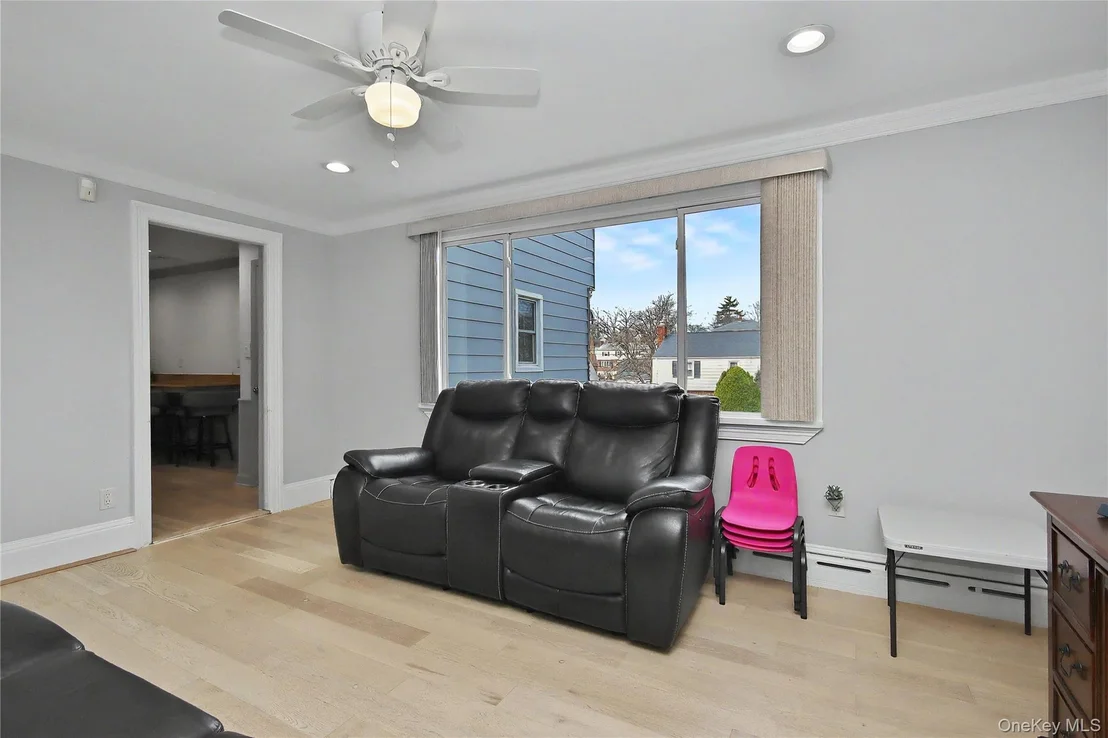 Photo of 14 Emerald Place