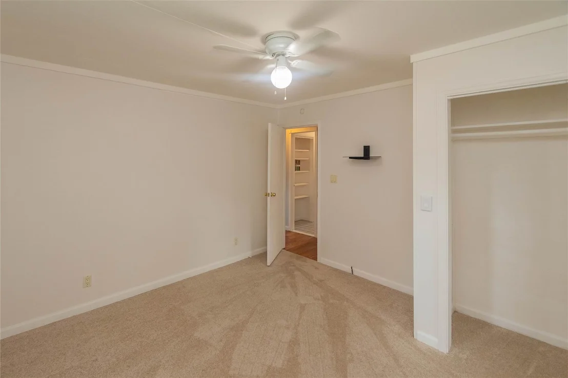 Photo of 31 Peter Cooper Drive