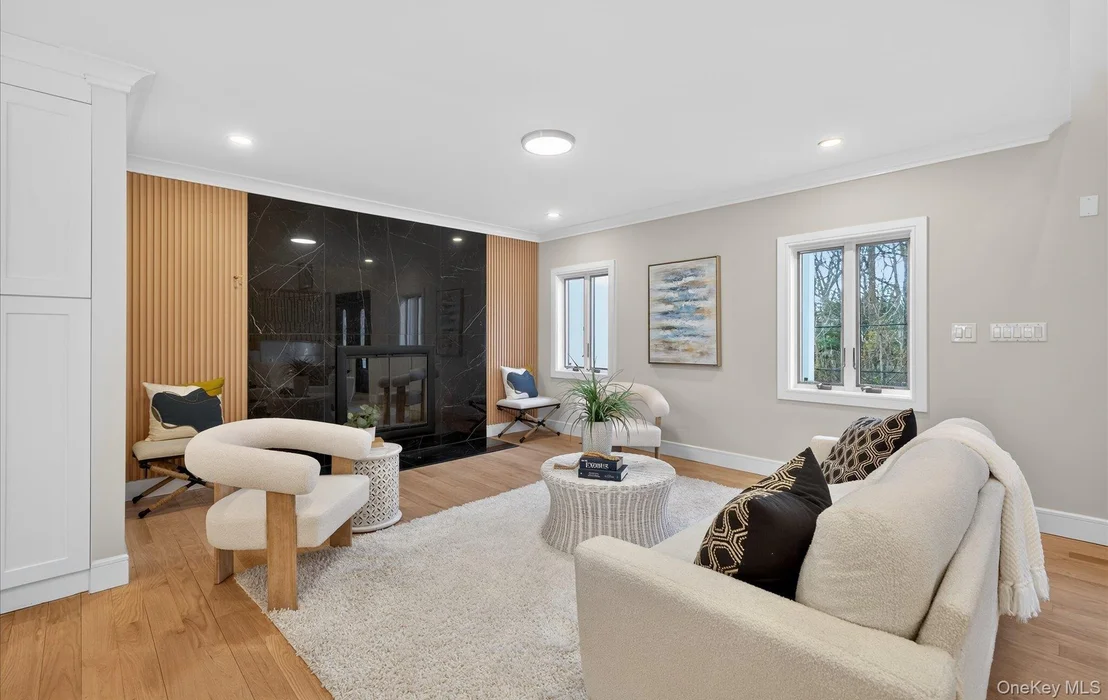 Photo of 369 Vanderbilt Parkway