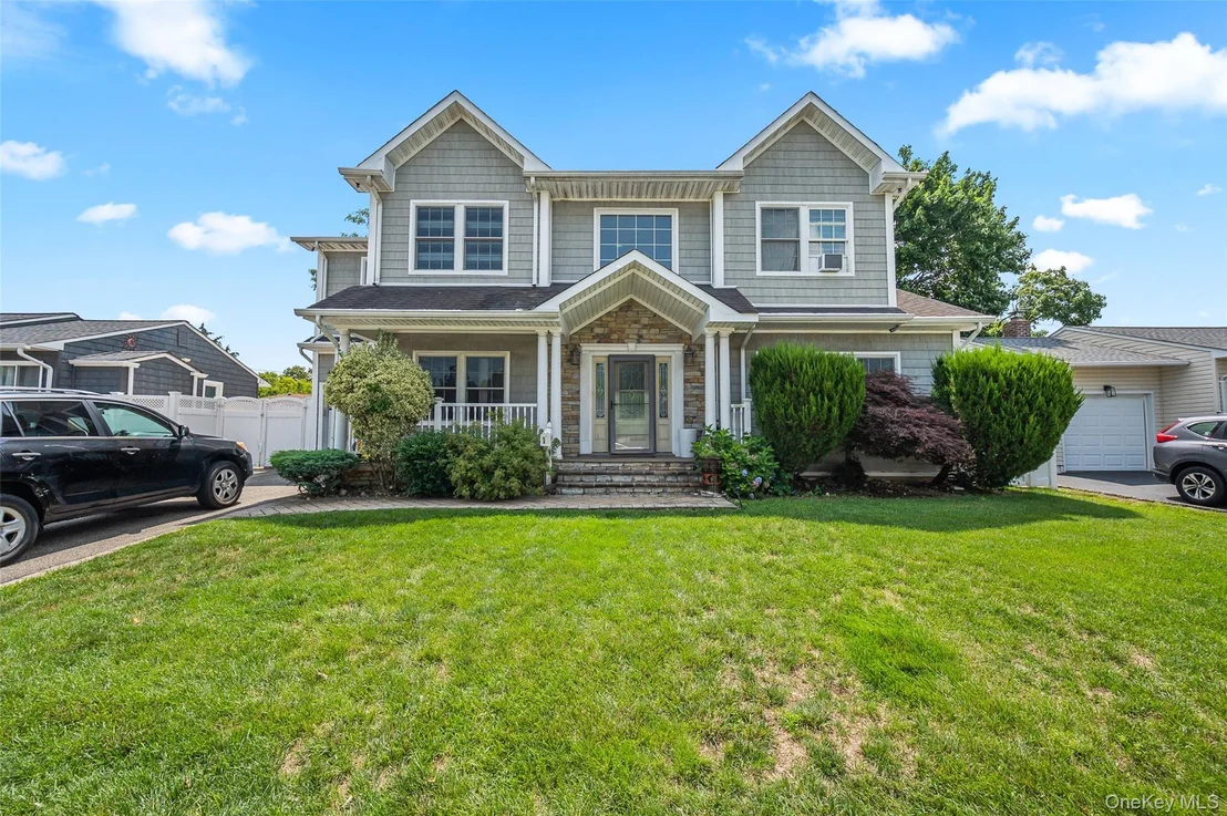 Photo of 19 Manetto Drive