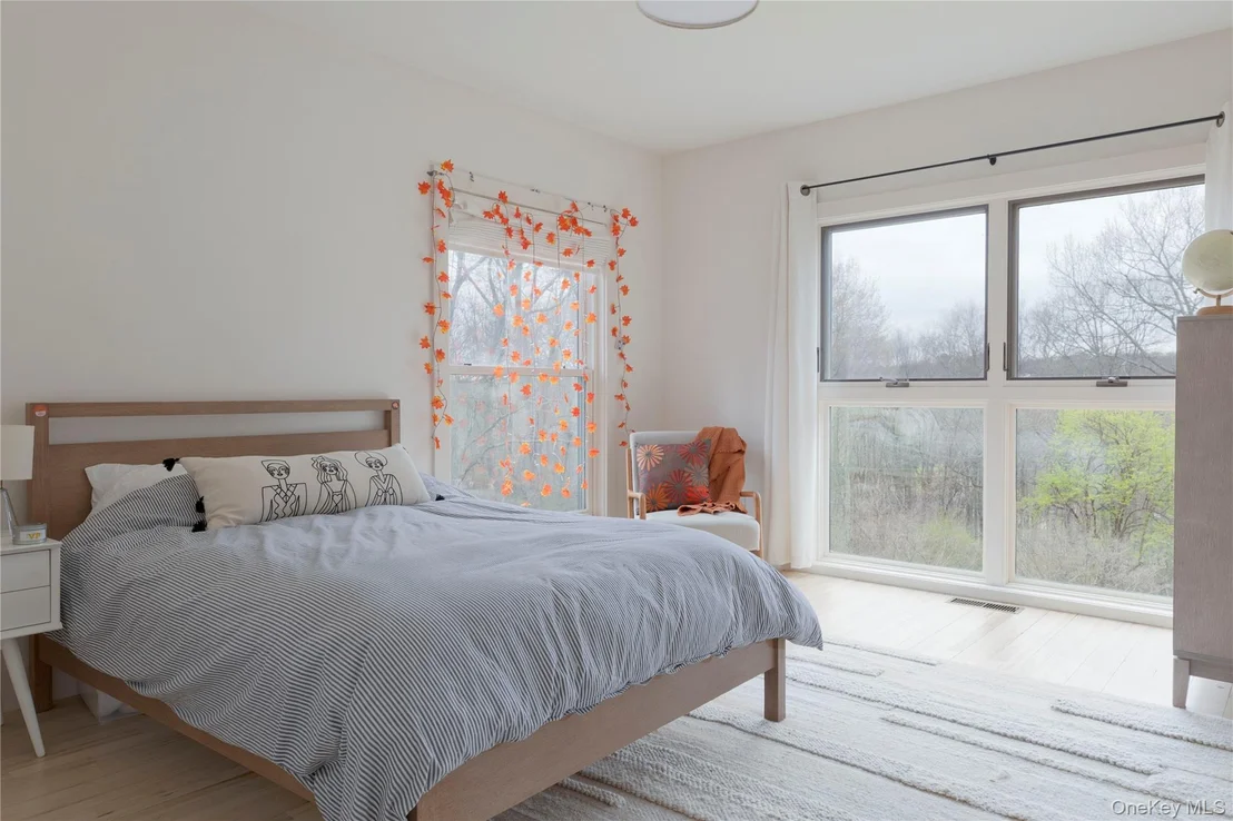 Photo of 21 Private Way