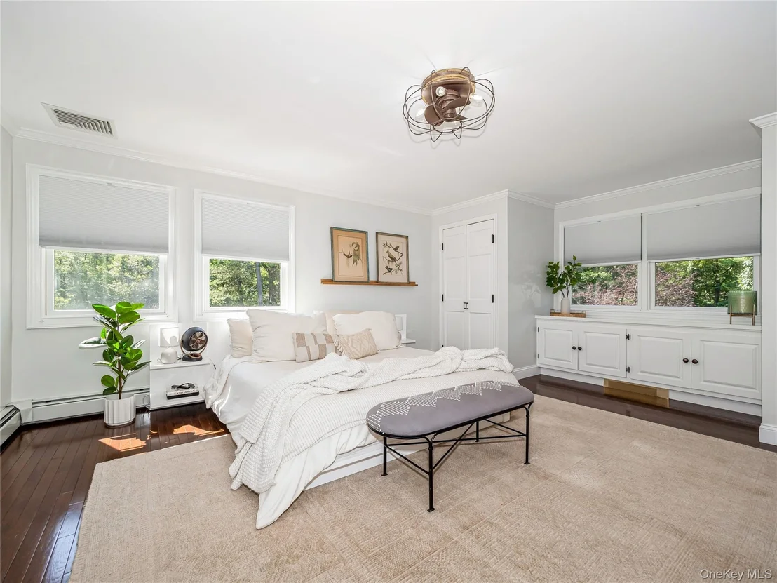 Photo of 34 Hudson Ridge
