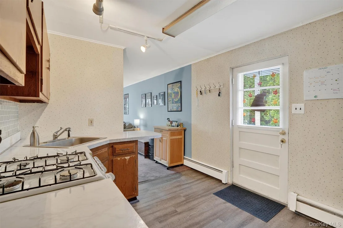 Photo of 283 Calhoun Avenue