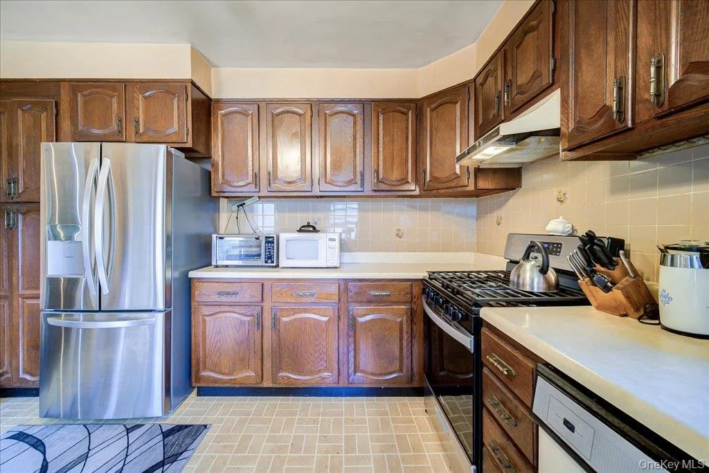 Photo of 5 Maple Street