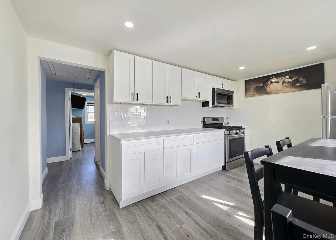 Photo of 17 Gregory Drive