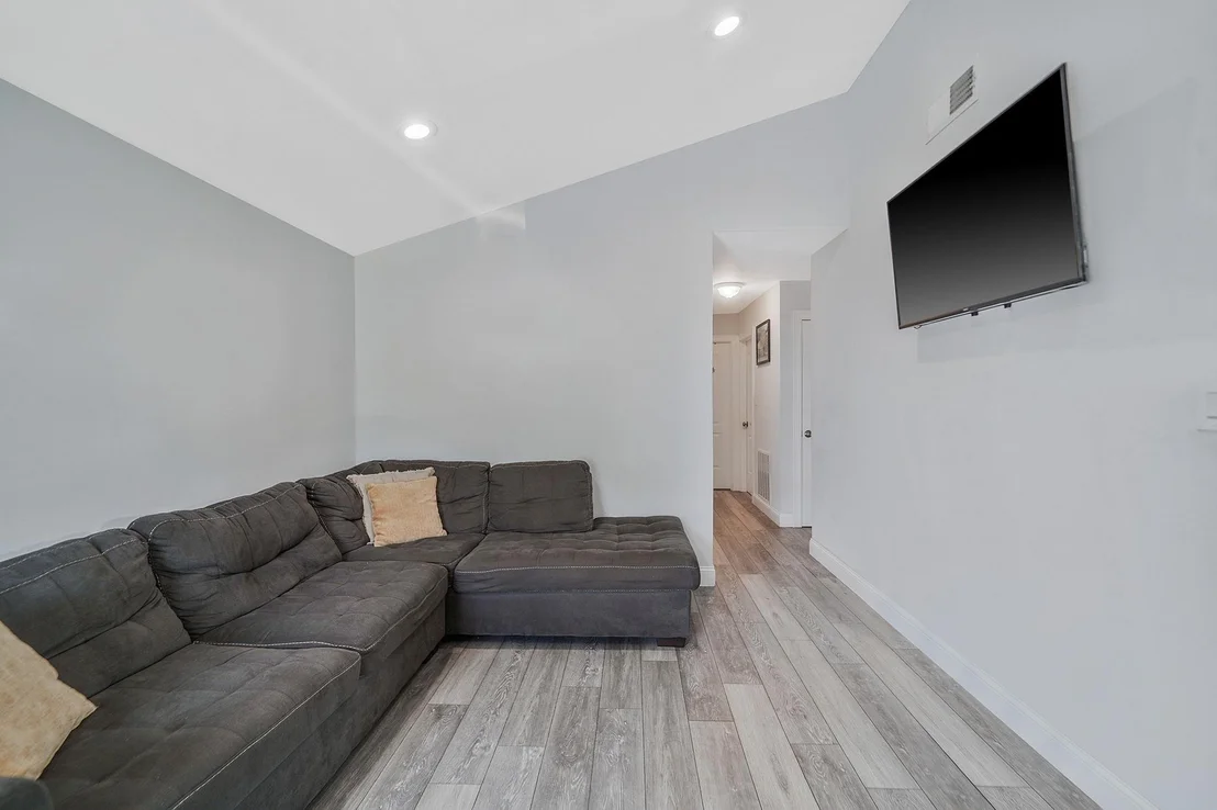 Photo of 56 Hackmatac Street