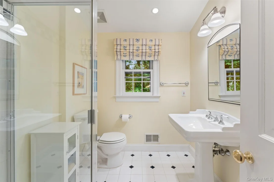 Photo of 15 Sheldrake Road