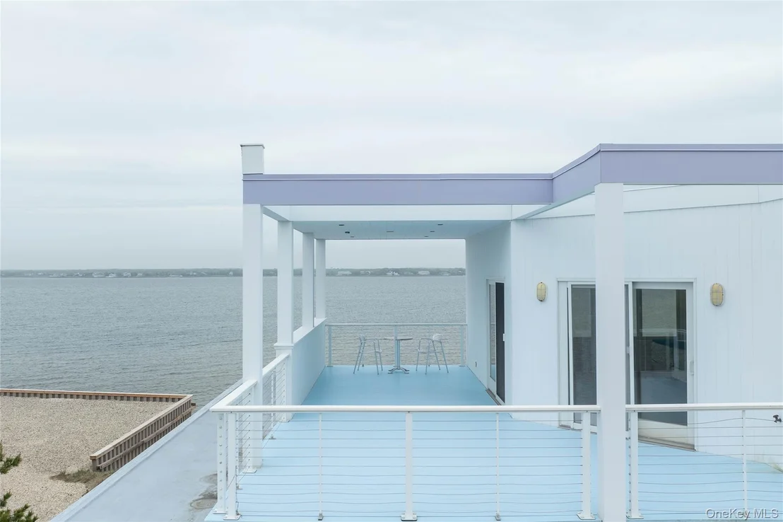 Photo of 398 Dune Road