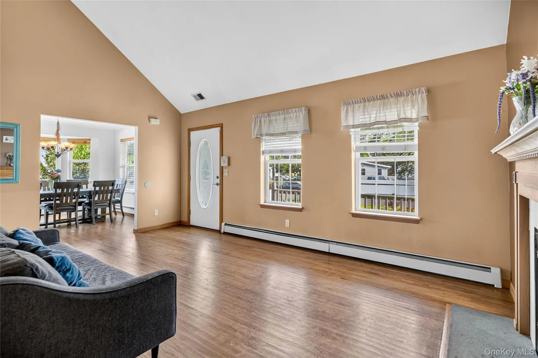 Photo of 62 Lombardy Drive