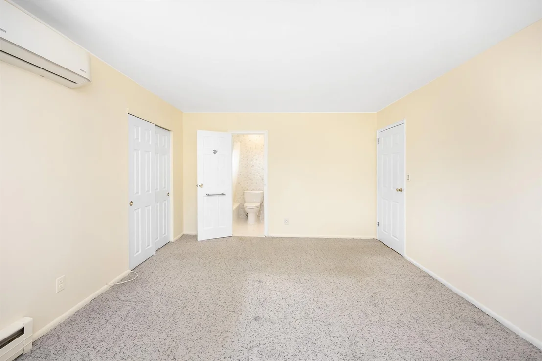 Photo of 21 garynson Court