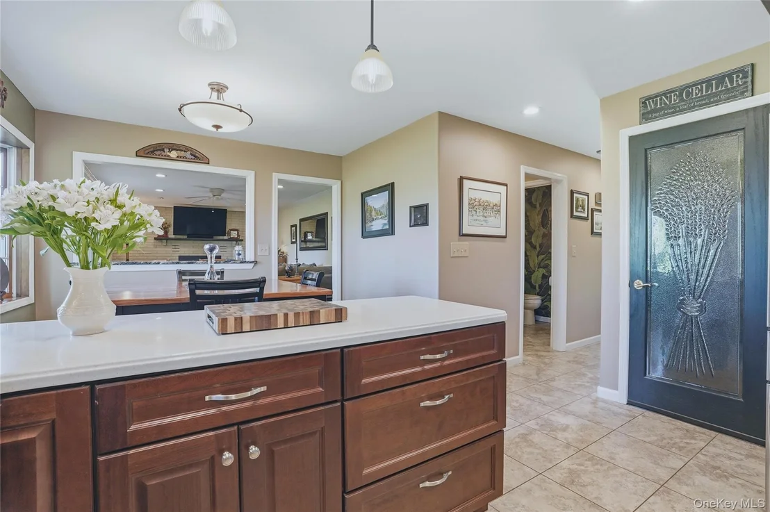 Photo of 36 River Glen Road