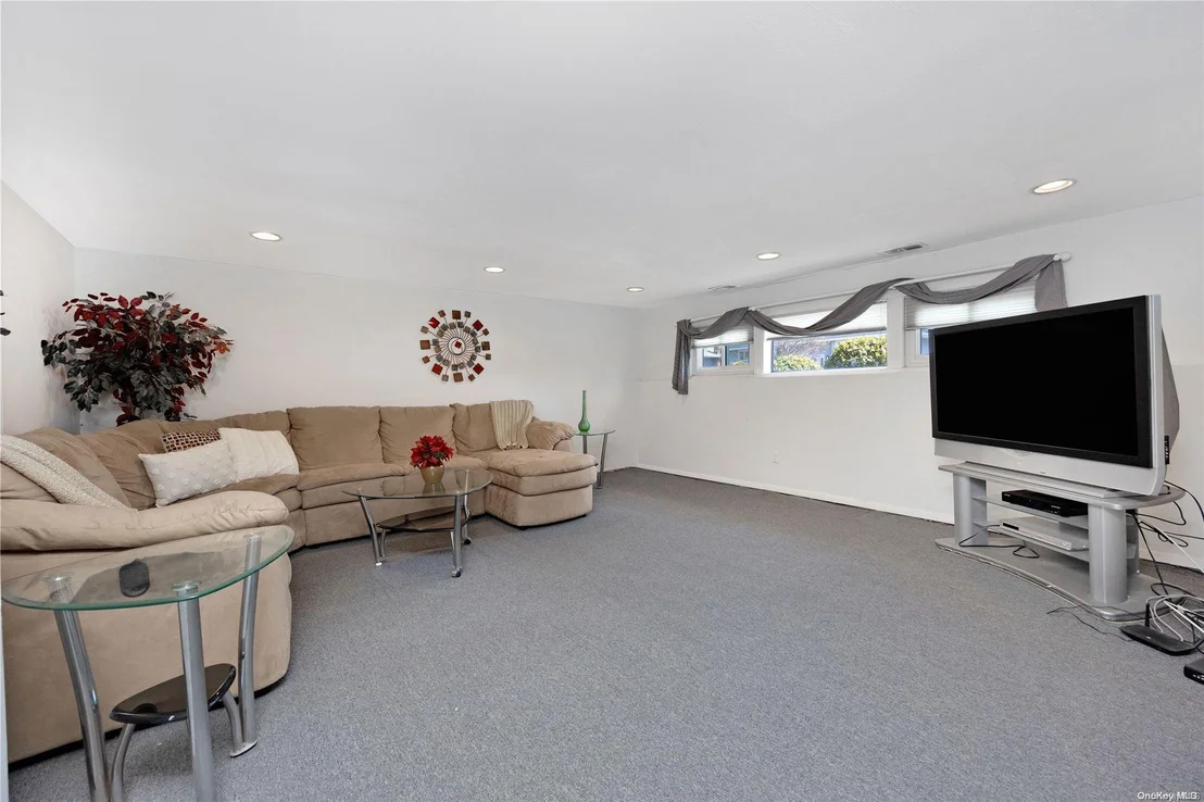 Photo of 27 Gloria Place