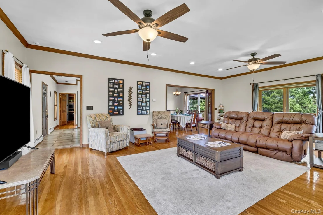 Photo of 331 Ridge Road