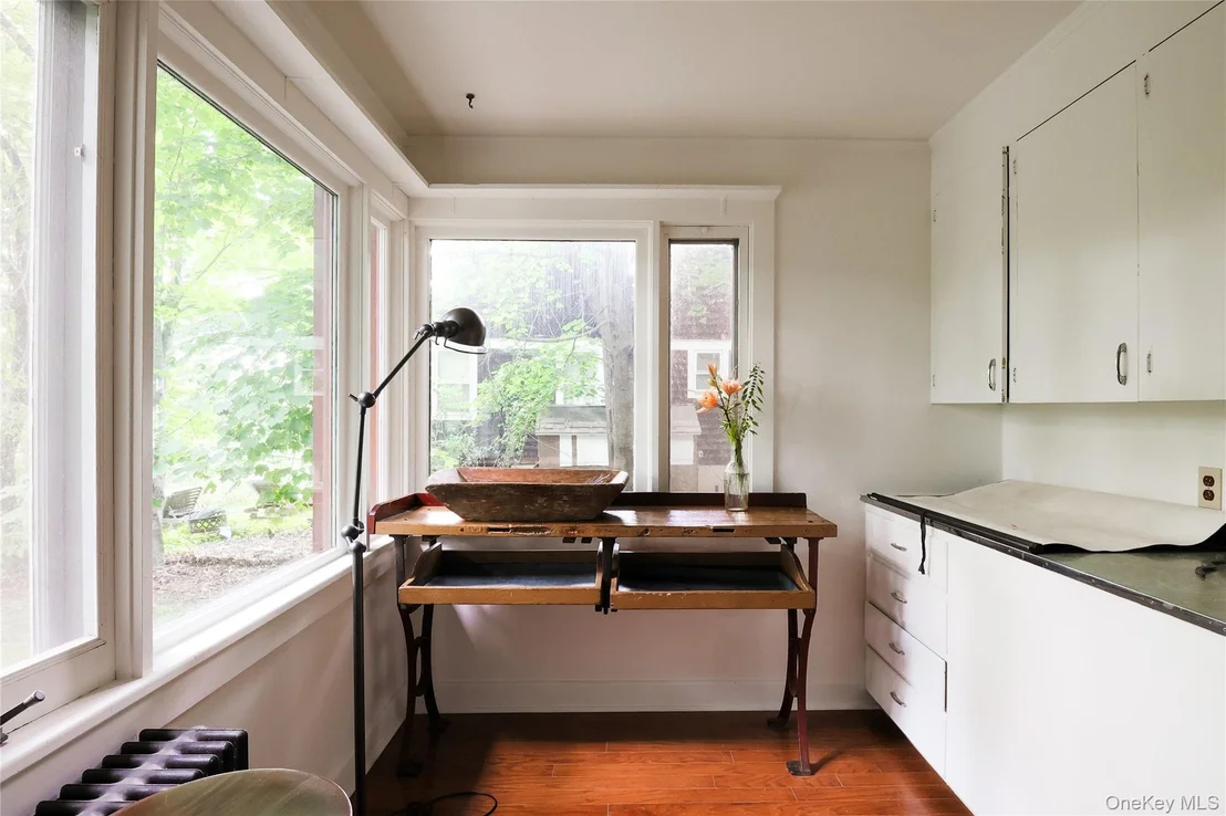 Photo of 12 Highview Avenue