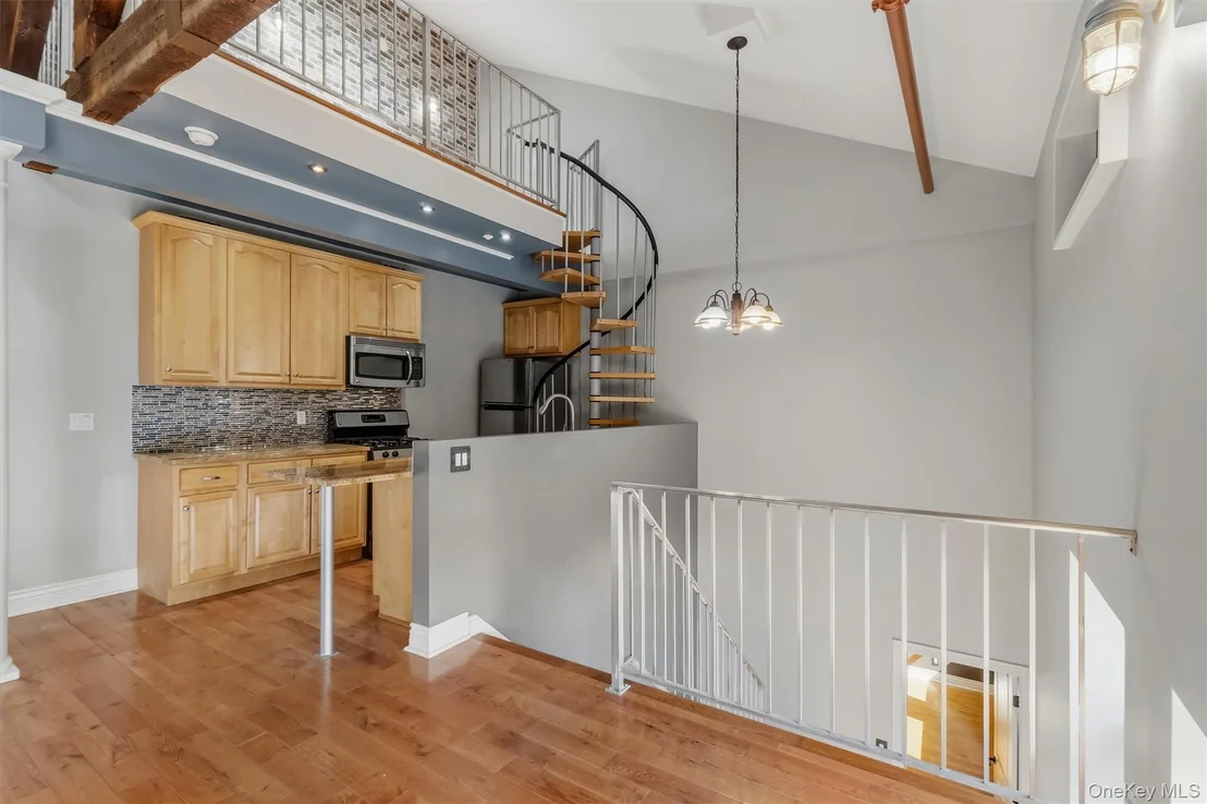 Photo of Unit PH4 at 88 Broadway