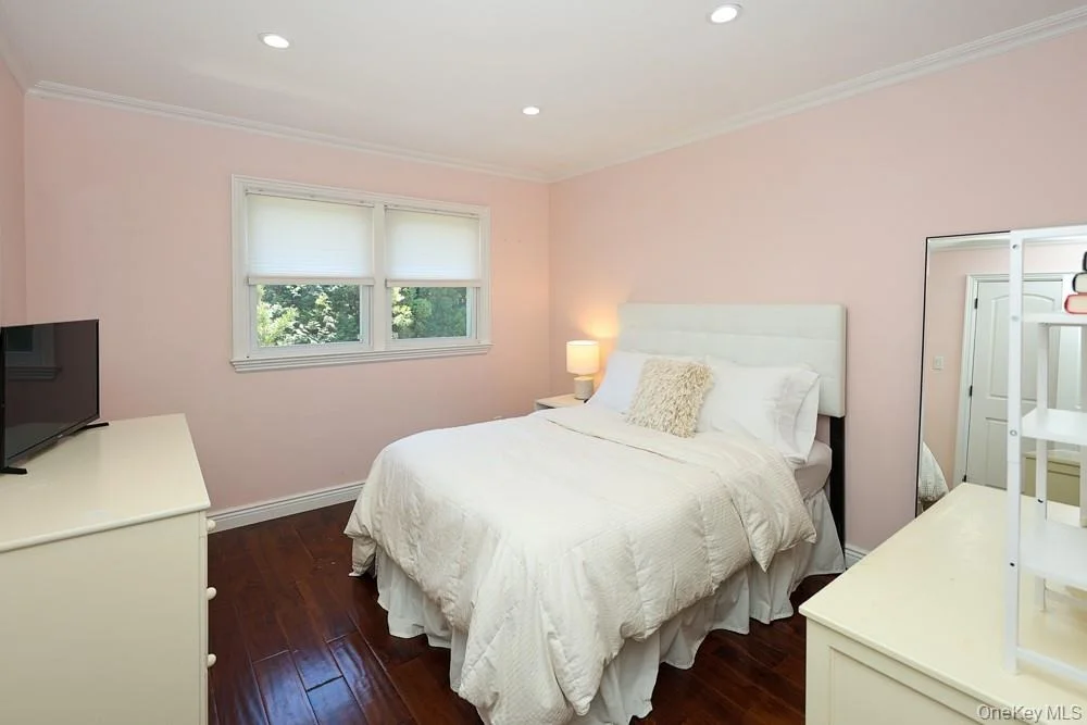 Photo of 238 Birch Drive