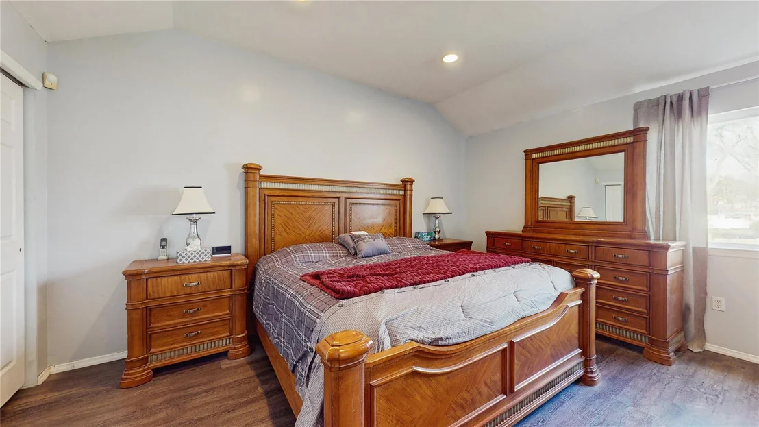 Photo of 33 Summersweet Drive