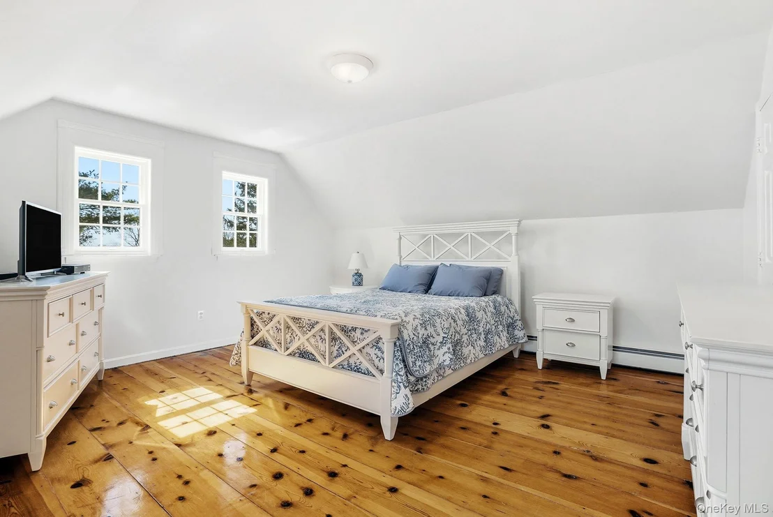 Photo of 14 Frances Drive