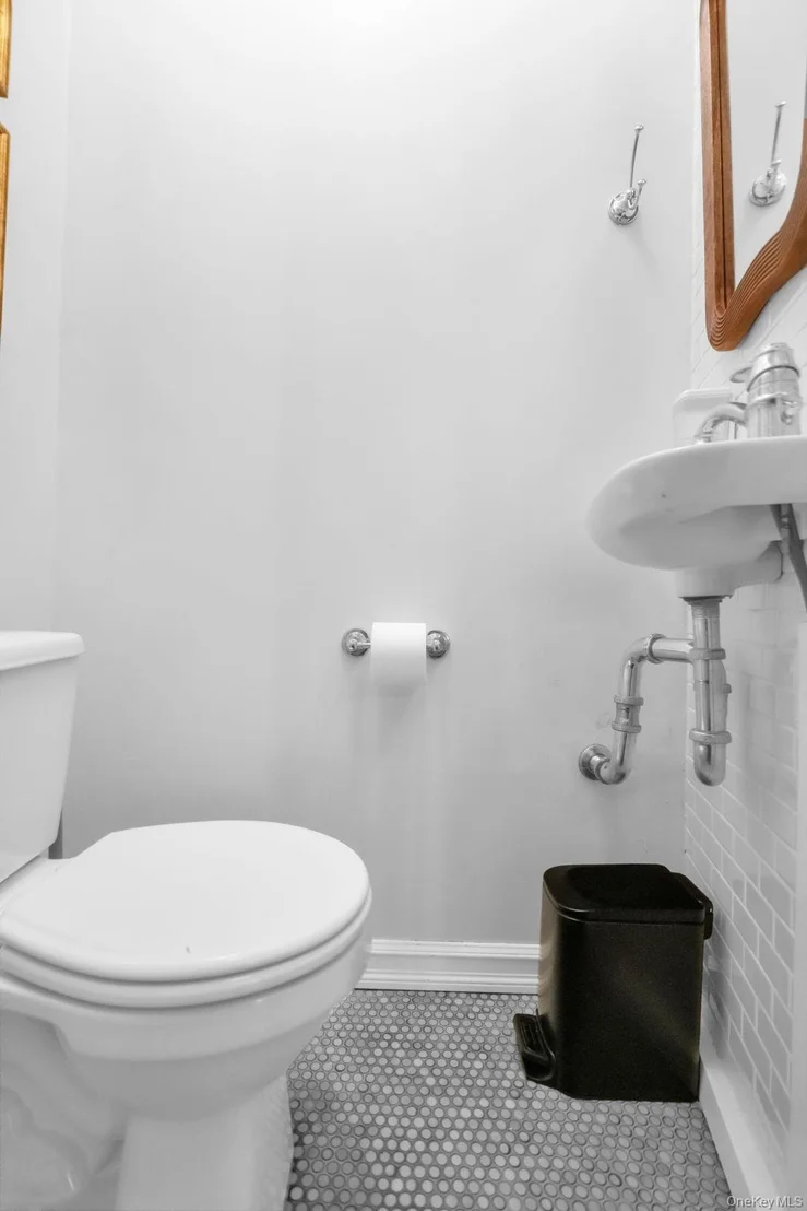 Photo of 24 Howard Avenue