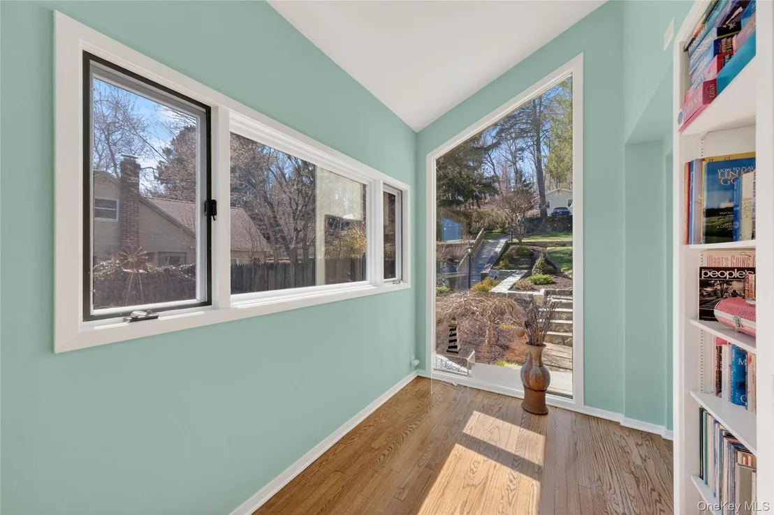 Photo of 3 Lakeside Road