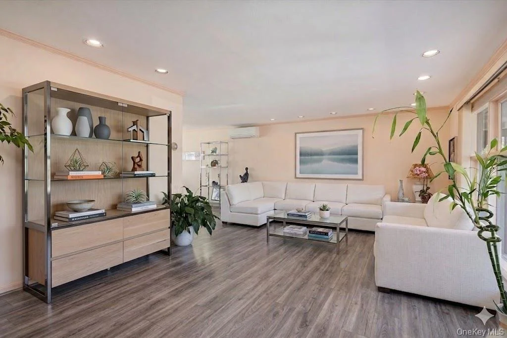 Photo of 76 Baker Hill Road