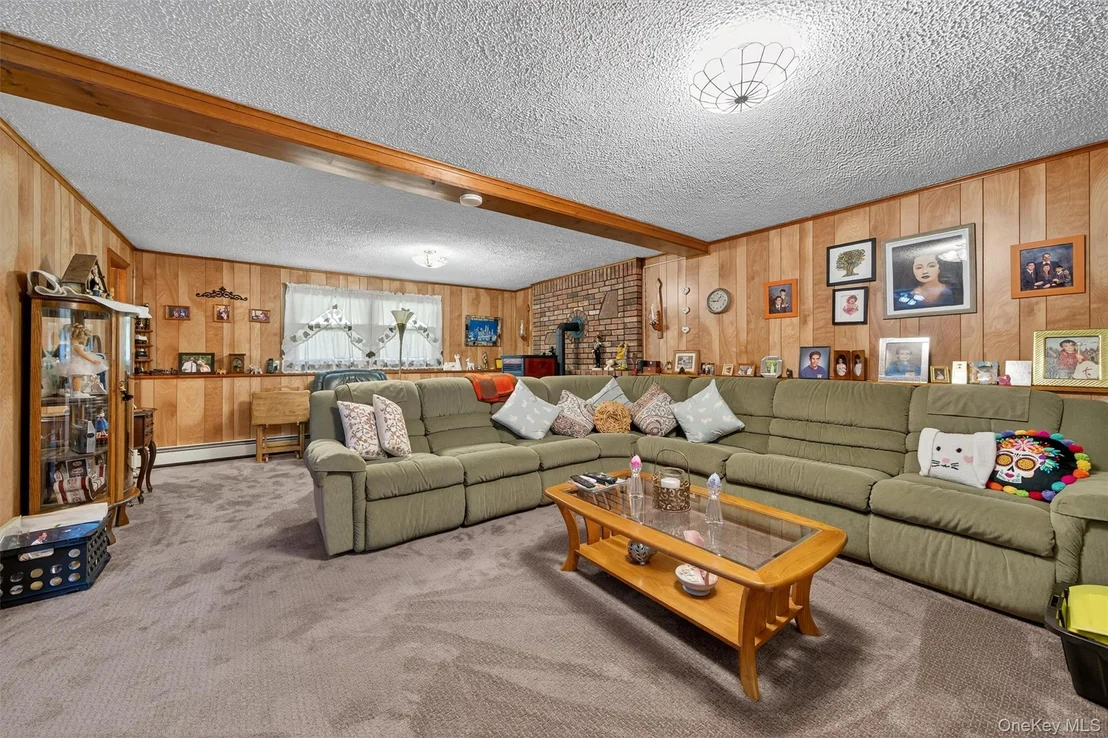 Photo of 29 Beverly Drive
