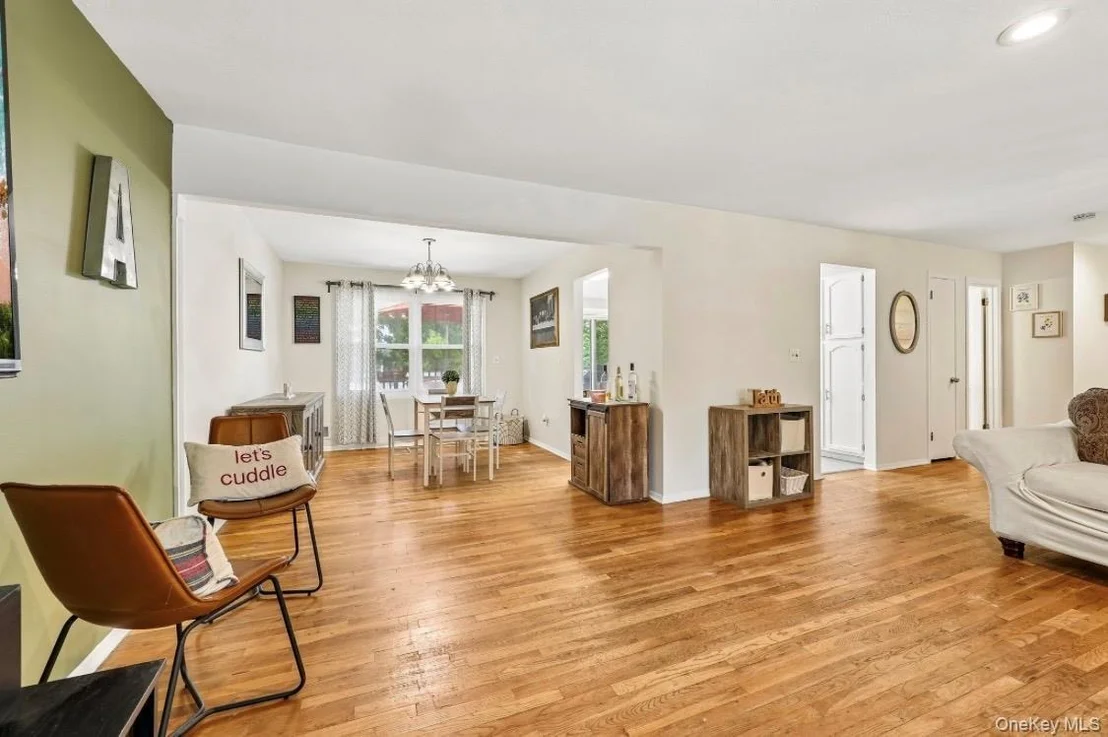 Photo of 25 Rosman Road