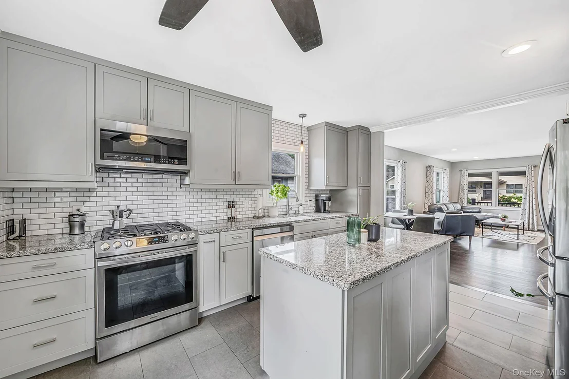 Photo of 101 Highland Avenue