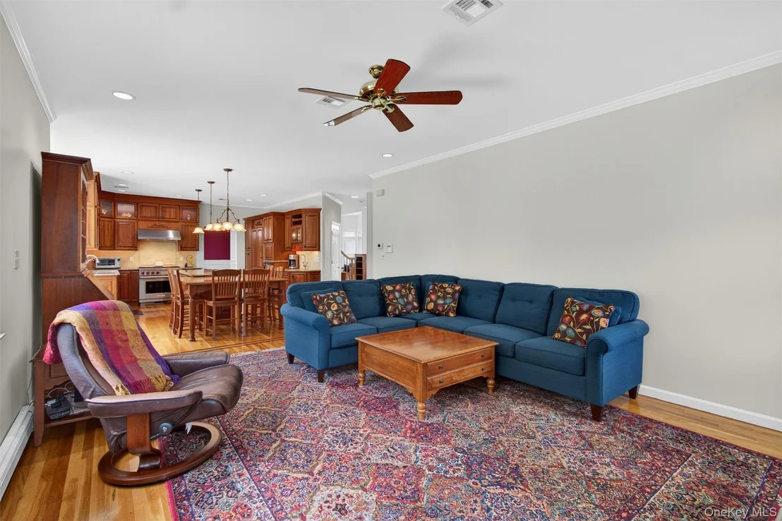 Photo of 8 Twin Spring Lane